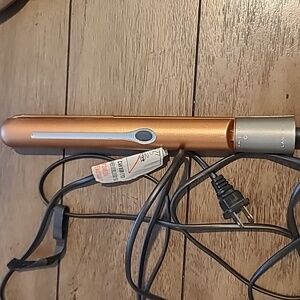 Used Lanpro hair staightener